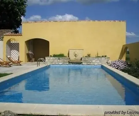 فندق Du Mas De La Feniere